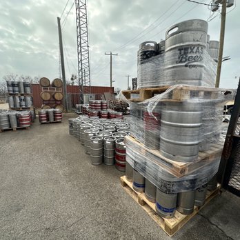 2.0 Brewing Company - Breweries Near Me - Taylor, Texas