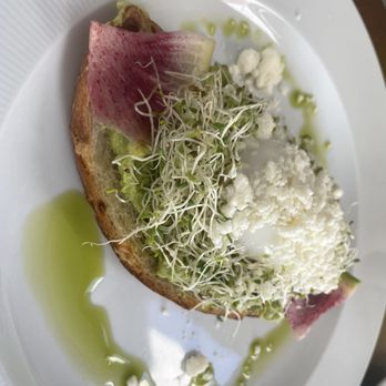 Pine Street Bistro - Avocado Toast - Cafes Near Me - Paso Robles, California Pine Street Bistro - Avocado Toast - Cafes Near Me - Paso Robles, California