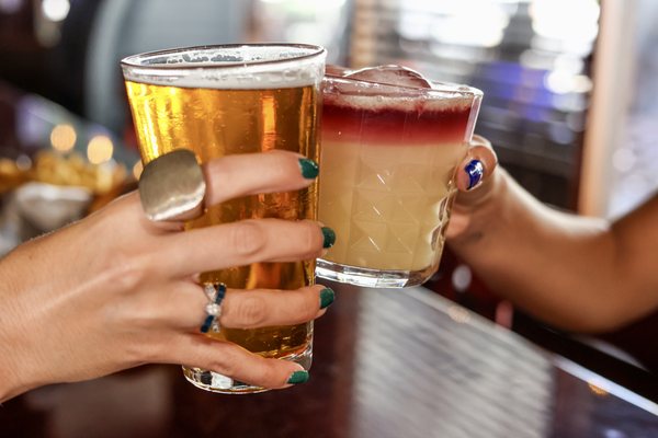 Norman's Tavern by null