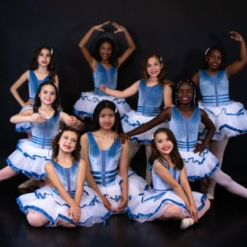 D2M Dance Project - Dance Schools Near Me - Tracy, California