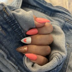 Ocean Nails - Easter Designed Nails