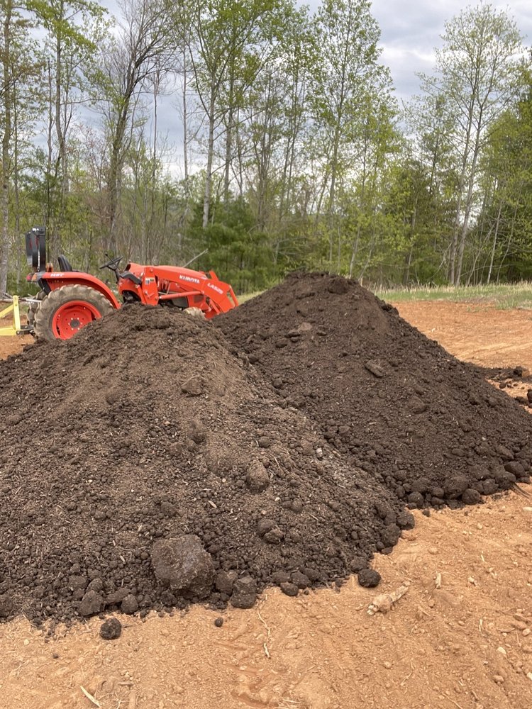 HILLTOP MULCH Updated October 2024 430 Wirtz Rd, Wirtz, Virginia