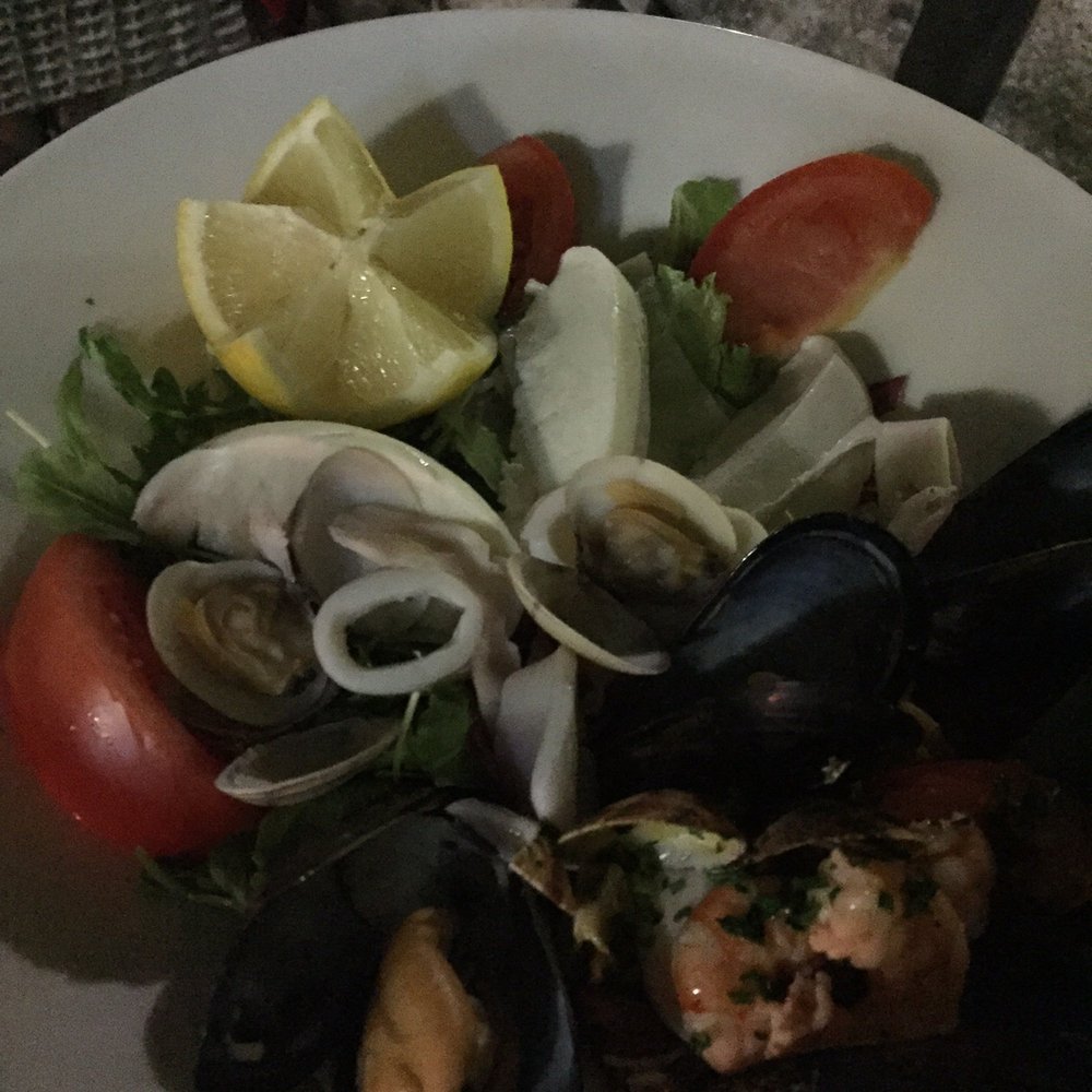 Limone - Mediterranean salad. - Pizza Near Me - Milan, Michigan