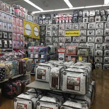 Bed Bath & Beyond - Kitchen & Bath Near Me - Tallahassee, Florida