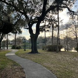 Lake Lawsona Park