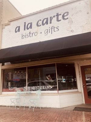 A La Carte Alley by null