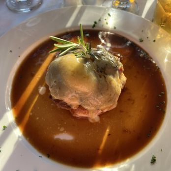 IL Toscano Ristorante - Scallopini Vitello - Italian Near Me - Douglaston, New York IL Toscano Ristorante - Scallopini Vitello - Italian Near Me - Douglaston, New York