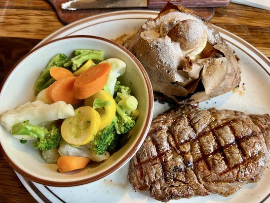 Bogart's Restaurant and Tavern by null