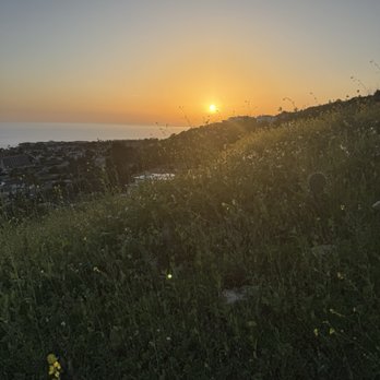 Three Sisters Reserve - Hiking Near Me - Rancho Palos Verdes, California Three Sisters Reserve - Hiking Near Me - Rancho Palos Verdes, California