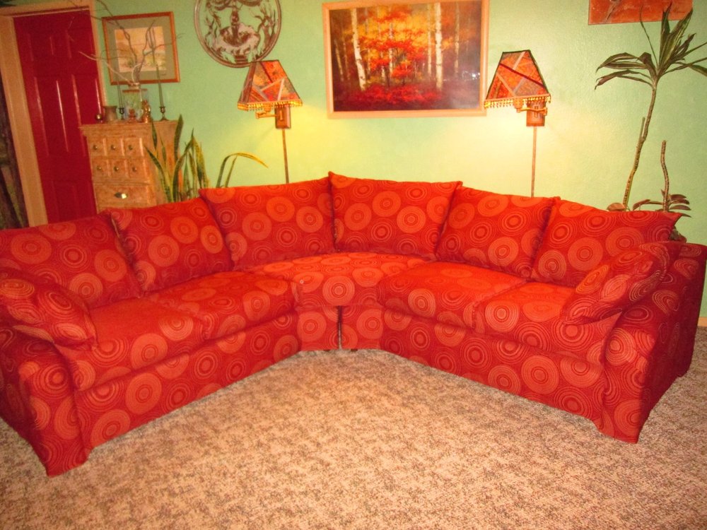 HILLSIDE INTERIORS Updated June 2024 20909 South St, Tehachapi, California Furniture