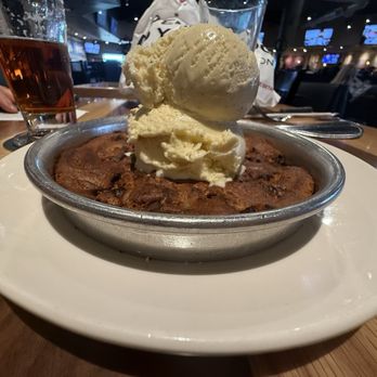 BJ's Restaurant & Brewhouse - Pizookie: chocolate chip - Pizza Near Me - West Covina, California