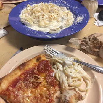 Izzy's NY Pizza - Pepperoni pizza and fettuccine Alfredo - Pizza Near Me - Lilburn, Georgia