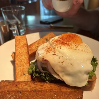 Blue Duck Tavern - Brunch burger - New American Near Me - Washington, DC, District of Columbia Blue Duck Tavern - Brunch burger - New American Near Me - Washington, DC, District of Columbia