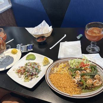 Puerto Azul Restaurant - Tostada de ceviche de camaron, michelada, camarones al mojo de ajo, y coctel de camaron. - Mexican Near Me - San Jose, California Puerto Azul Restaurant - Tostada de ceviche de camaron, michelada, camarones al mojo de ajo, y coctel de camaron. - Mexican Near Me - San Jose, California