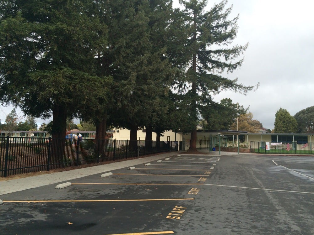 BARRON PARK ELEMENTARY SCHOOL Elementary Schools 800 Barron Ave