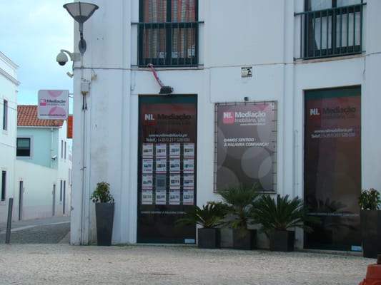 Nuno Leite Real Estate Estrada De Telheiras N º 159 Loja D Lisboa Portugal Phone Number