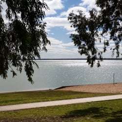 The Lakes Cafe & Bakery - Lake Bonney
