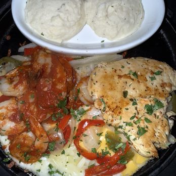 TGI Fridays Tysons Corner - Sizzling Chicken & shrimp - American Near Me - Mclean, Virginia TGI Fridays Tysons Corner - Sizzling Chicken & shrimp - American Near Me - Mclean, Virginia