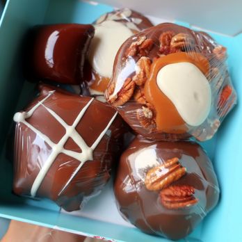 Candy Bear's Lair - a box of chocolate candies - Candy Stores Near Me - Jasper, Alberta Candy Bear's Lair - a box of chocolate candies - Candy Stores Near Me - Jasper, Alberta