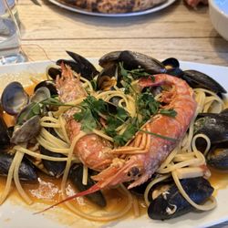 Portobello Ristorante Pizzeria - LINGUINE AI FRUTTI DI MARE, delicious!