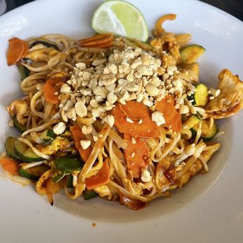 QQ Sushi & Kitchen - Chicken Pad Thai - Sushi Bars Near Me - Spokane, Washington QQ Sushi & Kitchen - Chicken Pad Thai - Sushi Bars Near Me - Spokane, Washington