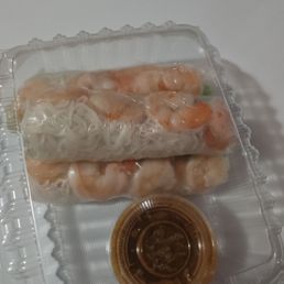 Three spring rolls for $12 is a good deal! Enjoyed a refreshing chia seed Boba, as I waited. I want to try the Asian pastrami next!