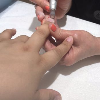 Boston's Nails & Spa - Gentle gentle! - Waxing Near Me - Boston, Massachusetts