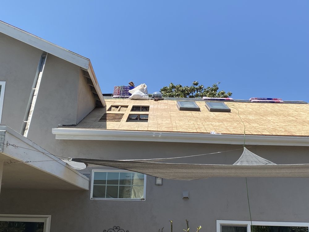 Slide of Chavez Legacy Roofing