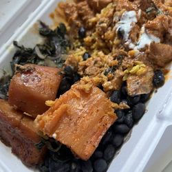 Bang - Butter Chicken with Turmeric Lime Brown Rice, Black Beans, Spinach, Mushrooms and Sweet Potatoes. Huge portion.