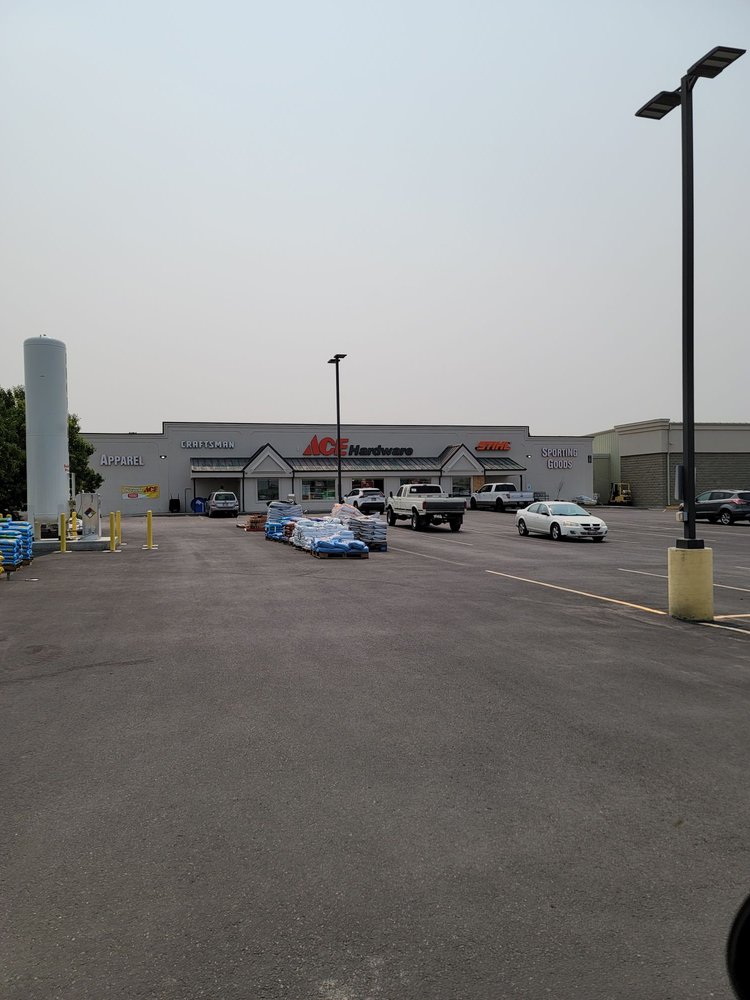 ACE HARDWARE BUHL Updated October 2024 707 E Highway 30, Buhl