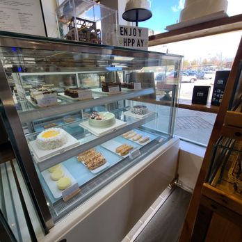 C'est La Vie Bakery & Cafe - Coffee & Tea Near Me - Duluth, Georgia