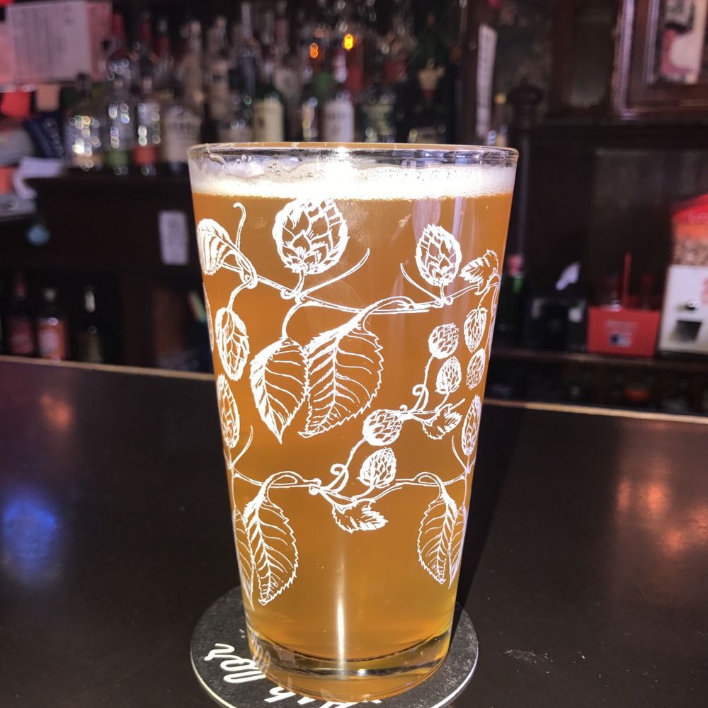 Side Street Saloon - Dive Bars Near Me - Chicago, Illinois Side Street Saloon - Dive Bars Near Me - Chicago, Illinois