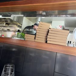 Julius Pizzeria - Seems to have a great take out