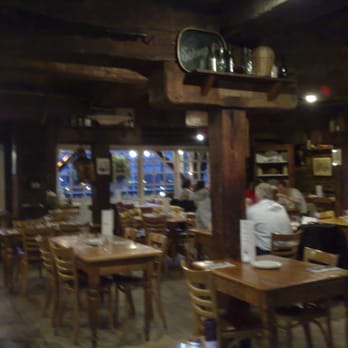 The Dickens Inn - Pubs Near Me - London, XGL The Dickens Inn - Pubs Near Me - London, XGL