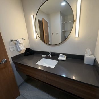 Ramada by Wyndham Olympia - Hotels Near Me - Olympia, Washington Ramada by Wyndham Olympia - Hotels Near Me - Olympia, Washington