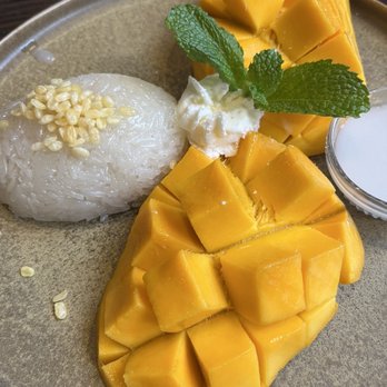 Bangkok Degree - Mango Sticky Rice (Seasonal) - Thai Near Me - Brooklyn, New York Bangkok Degree - Mango Sticky Rice (Seasonal) - Thai Near Me - Brooklyn, New York