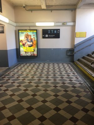 Antibes train station by null