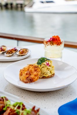 Sunsets Creekside Bar by null