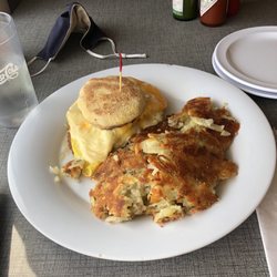 Sausage muffin with hashbrowns