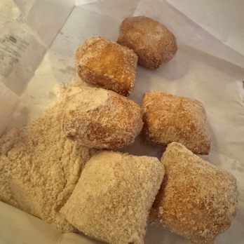 Dahlia Bakery - Dahlia Donuts - v - Bakeries Near Me - Seattle, Washington Dahlia Bakery - Dahlia Donuts - v - Bakeries Near Me - Seattle, Washington