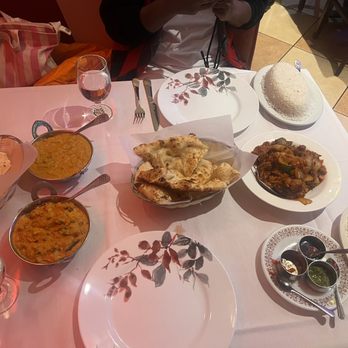 Little India Cafe - Vegetable Korma, Crab Malabar, Garlic naan, Chicken Xacutti - Indian Near Me - Glen Burnie, Maryland Little India Cafe - Vegetable Korma, Crab Malabar, Garlic naan, Chicken Xacutti - Indian Near Me - Glen Burnie, Maryland