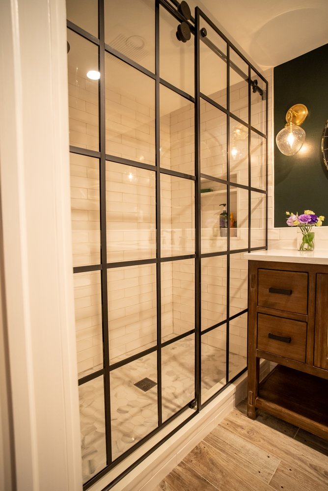 Slide of Handyman Express