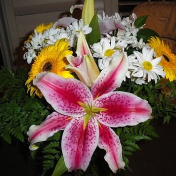 Flower Barrel - Florists Near Me - Escondido, California
