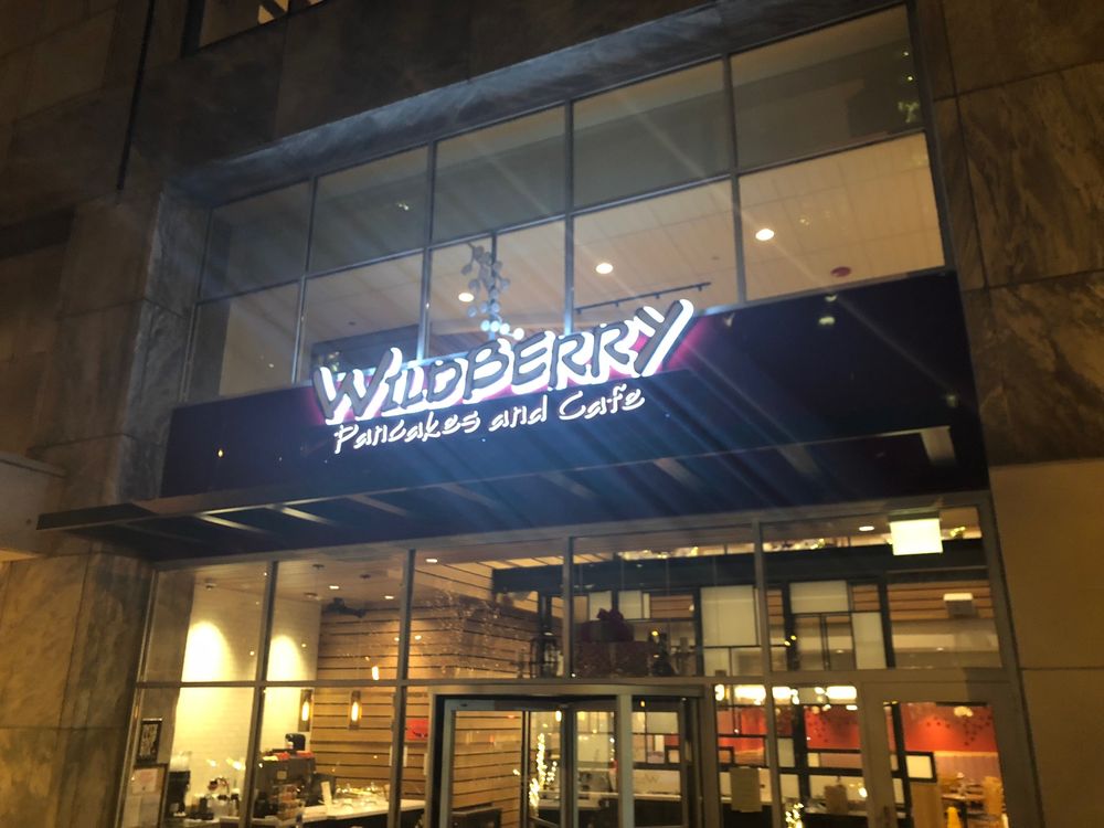 WILDBERRY PANCAKES AND CAFE Updated August 2024 2240 Photos & 1732