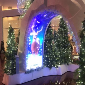 CrossIron Mills - CrossIron Mills has a Christmas quest contest - Shopping Centers Near Me - Rocky View, Alberta