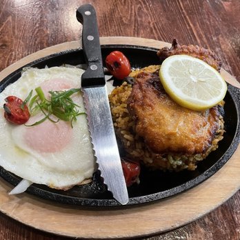 Scratch Kitchen - TEPPAN GANDULE RICE - Breakfast & Brunch Near Me - Honolulu, Hawaii Scratch Kitchen - TEPPAN GANDULE RICE - Breakfast & Brunch Near Me - Honolulu, Hawaii