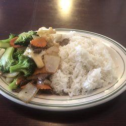 Valerie's Asian Cuisin - Valerie's Asian - Beef, broccoli and cauliflower!