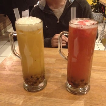 Nos Thés - Strawberry sorbet iced tea and some passion fruit tea - Taiwanese Near Me - Montreal, Quebec