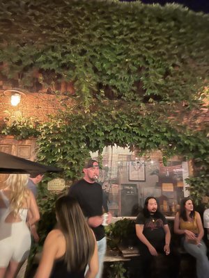 Bar Sovereign by null