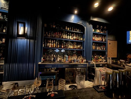 The Warren Bar & Burrow by null